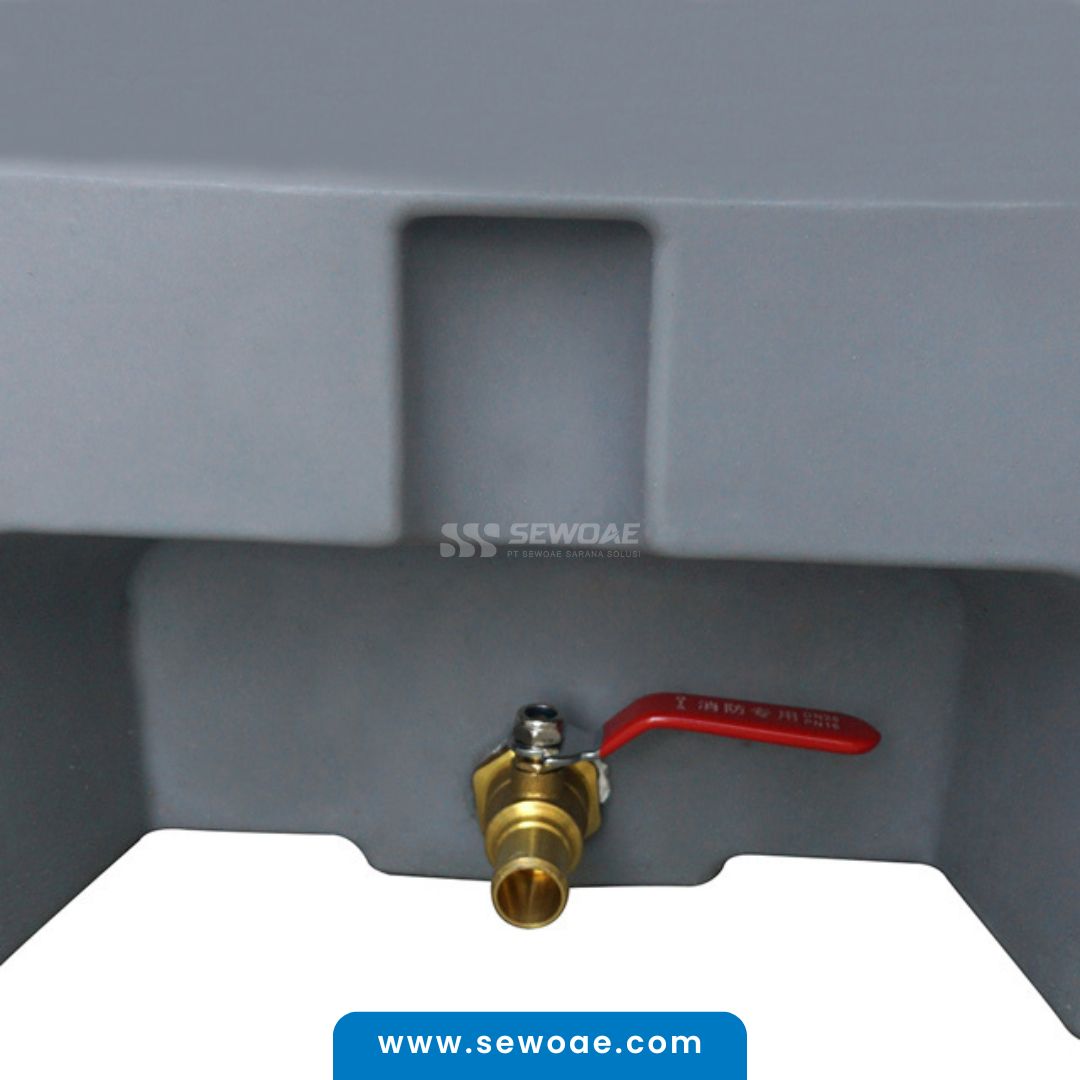 Portable Urinal HDPE - TPU-L01